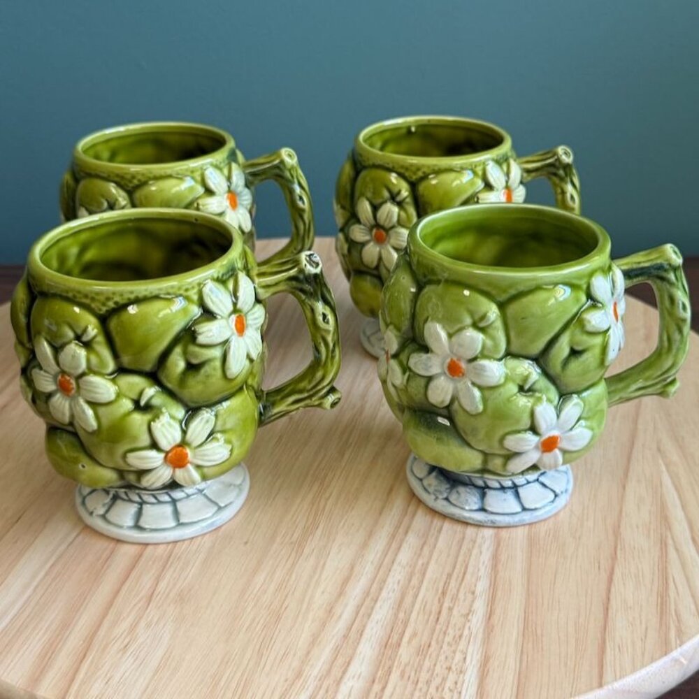 Vintage Inarco 1967 Green Apple Daisy Ceramic Mugs Japan Set Of 4 Coffee Tea Cup - Picture 2 of 9